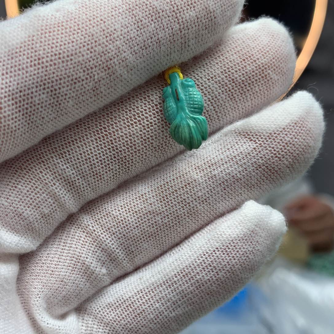 绿松石挂件未镶嵌