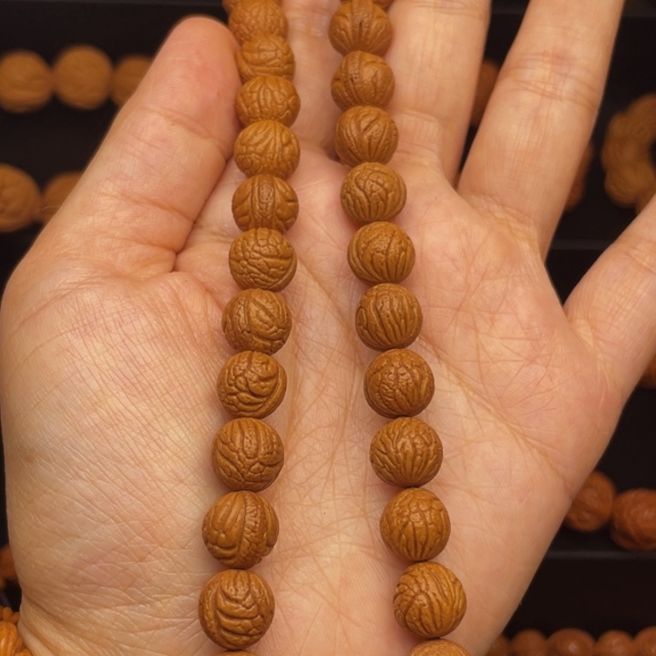 一***人吊坠桃核满天星^_^