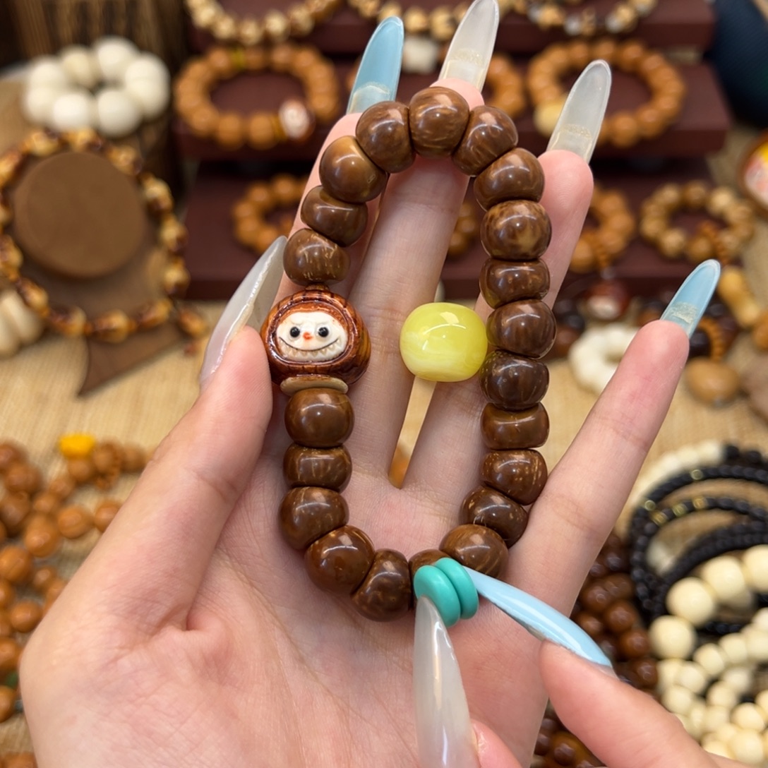 *****库克手串大肠搭配拉布布墩墩隔片