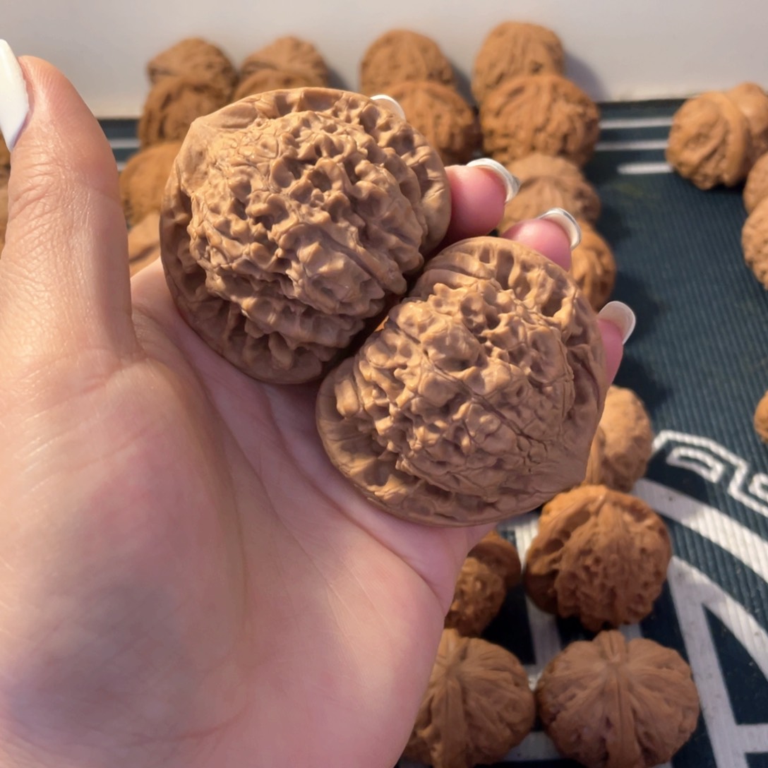 文玩核桃吊坠官帽53