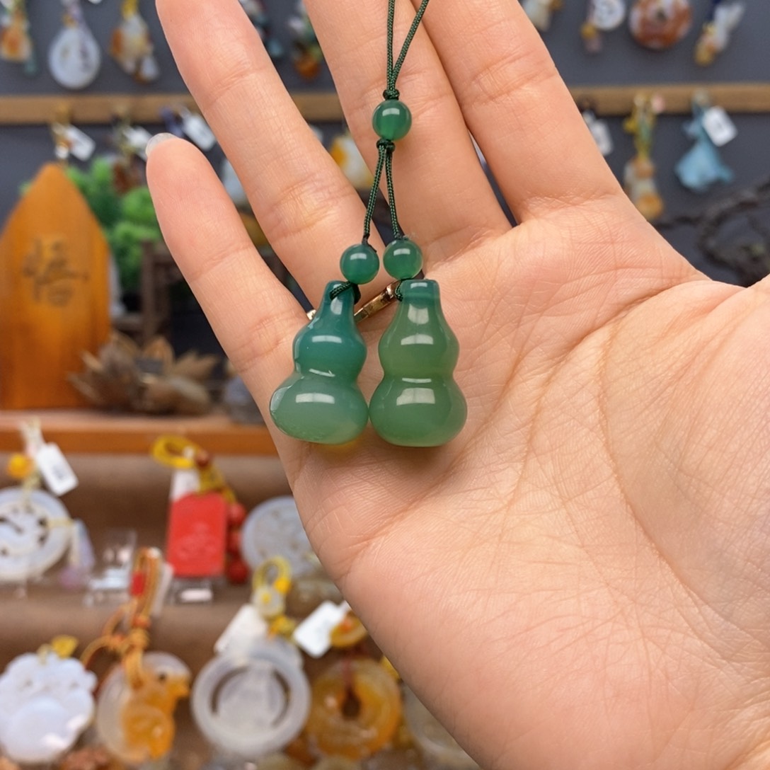 玛瑙/玉髓车挂未镶嵌66666666