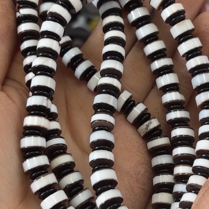 五***5玛瑙/玉髓颈饰未镶嵌