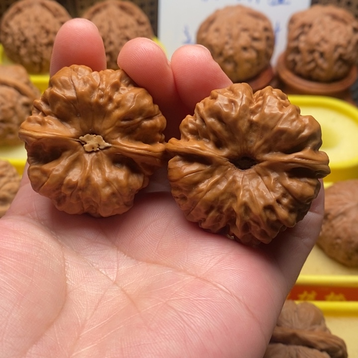 吊坠桃核蛤蟆头42。。。。。。。