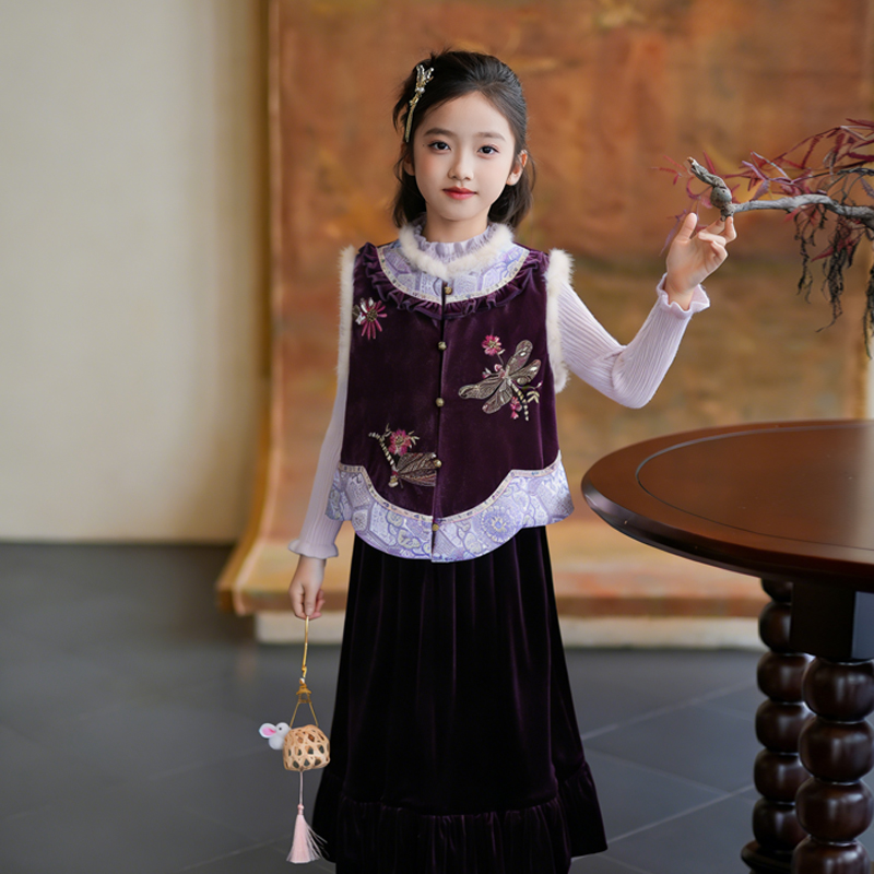 54022女童新中式马甲汉服2026年新款儿童国风新年背心上衣拜年服
