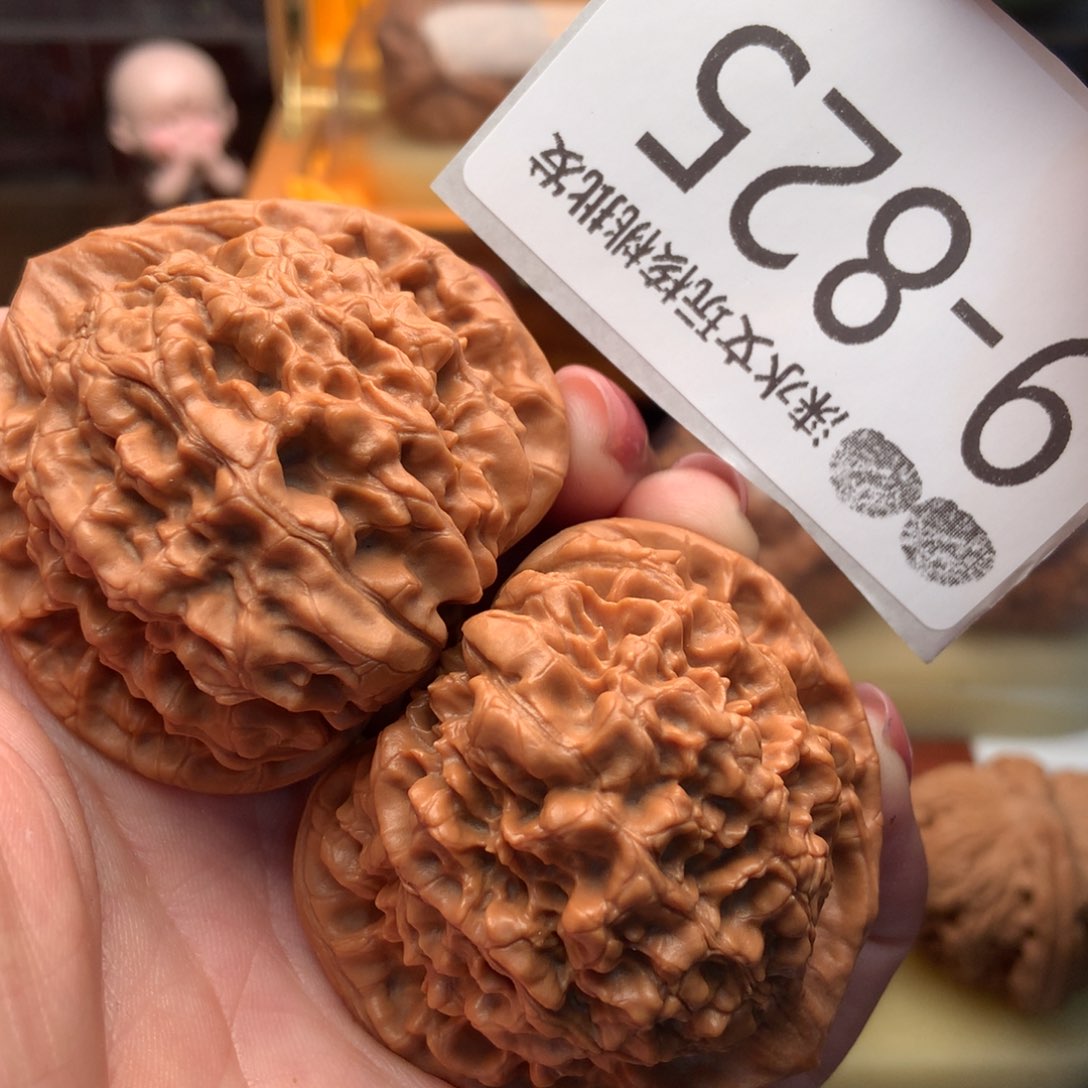 文玩核桃把件51官帽 