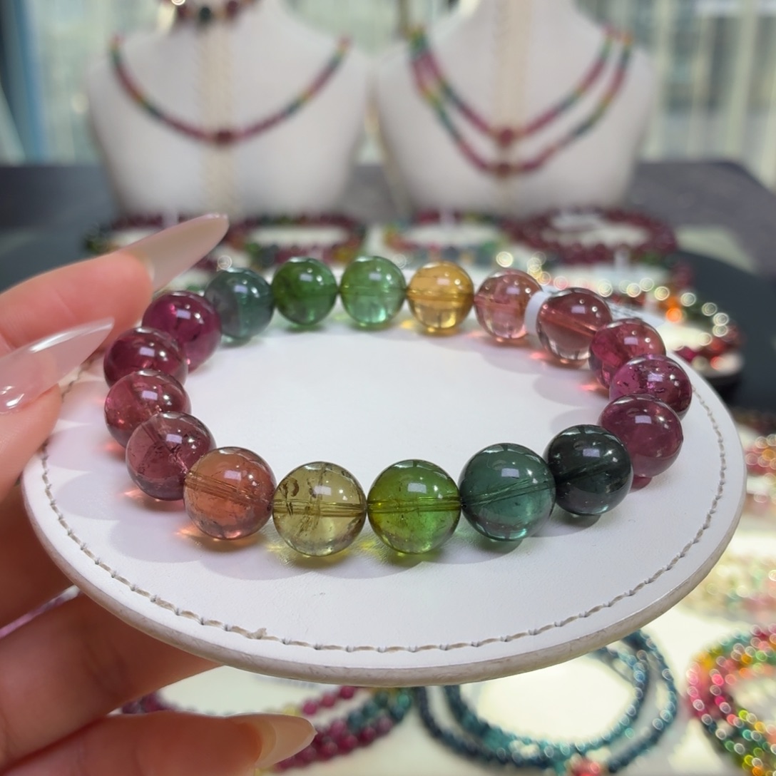 未镶嵌碧玺手链20