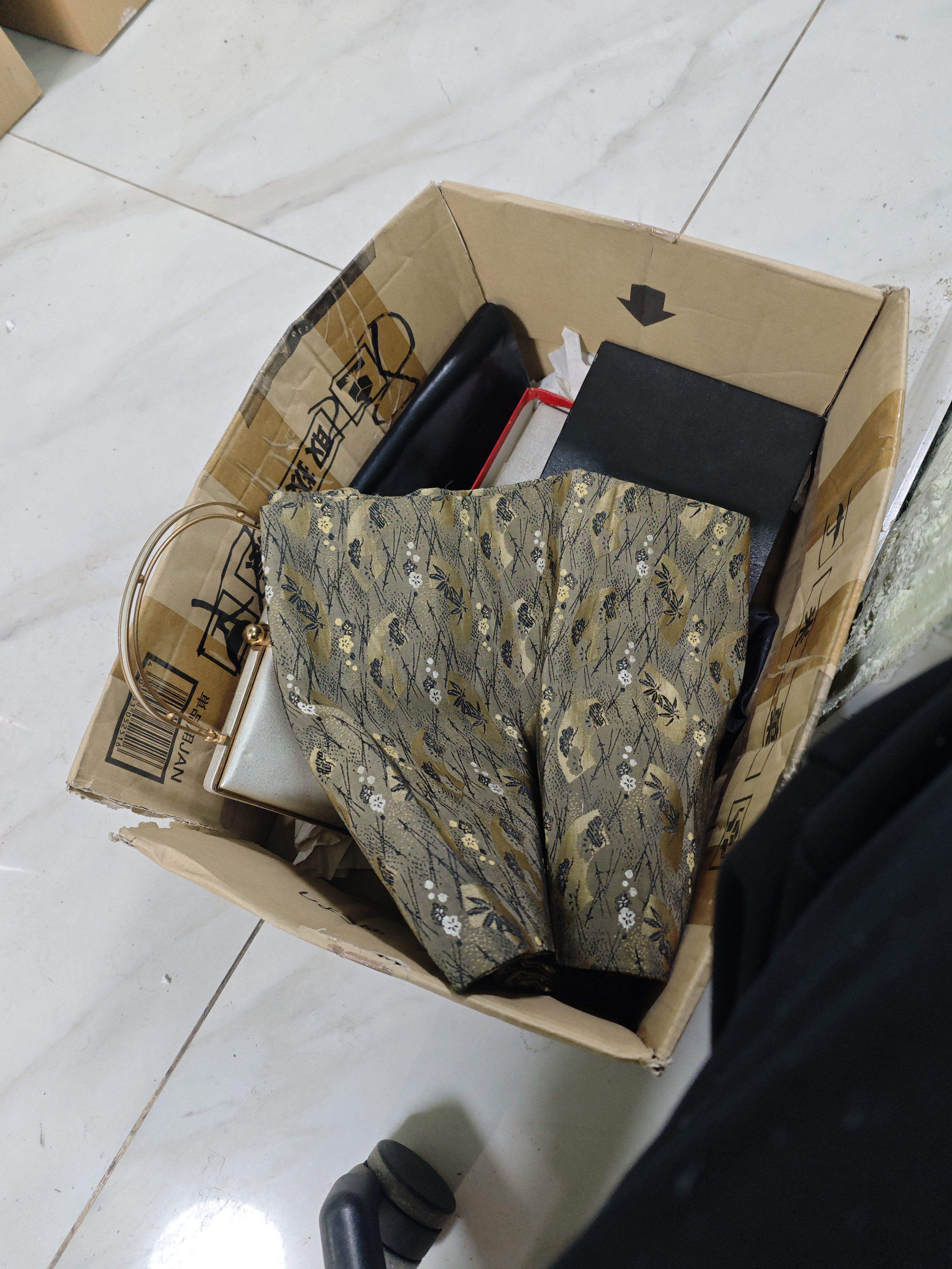 西镇织一条好的杯子