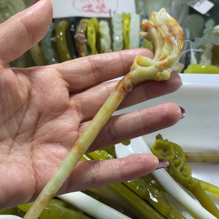 岫玉未镶嵌发簪玉兰花