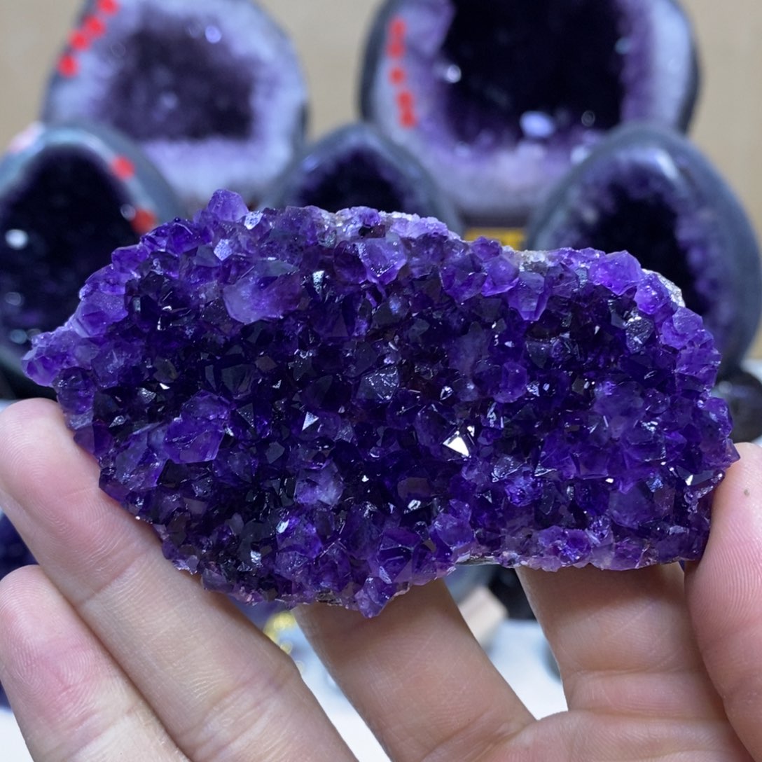 水晶摆件未镶嵌水晶566