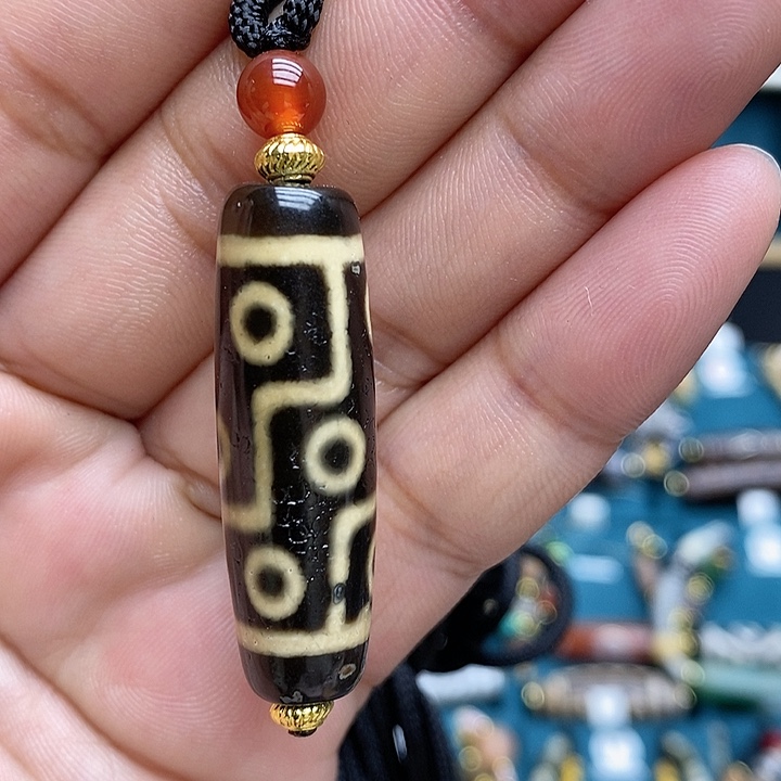 玛瑙/玉髓颈饰合金