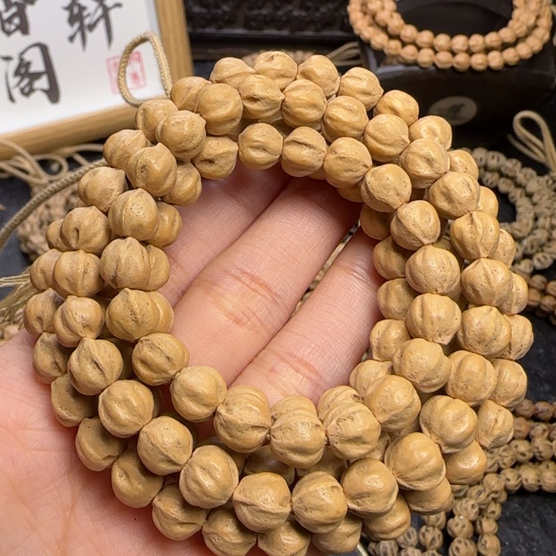 柏香籽/百香籽吊坠男****?