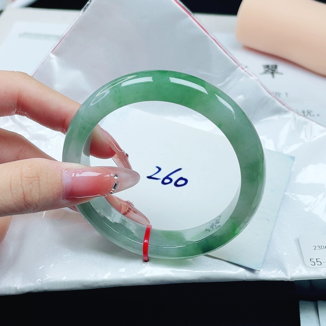 未镶嵌手镯翡翠55