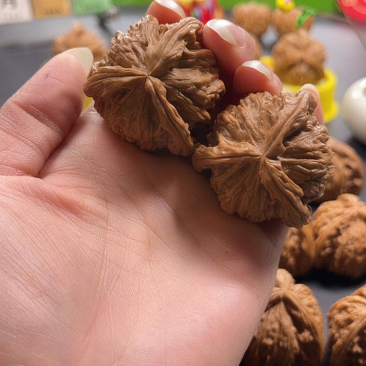 ****m吊坠文玩核桃拼接白奔