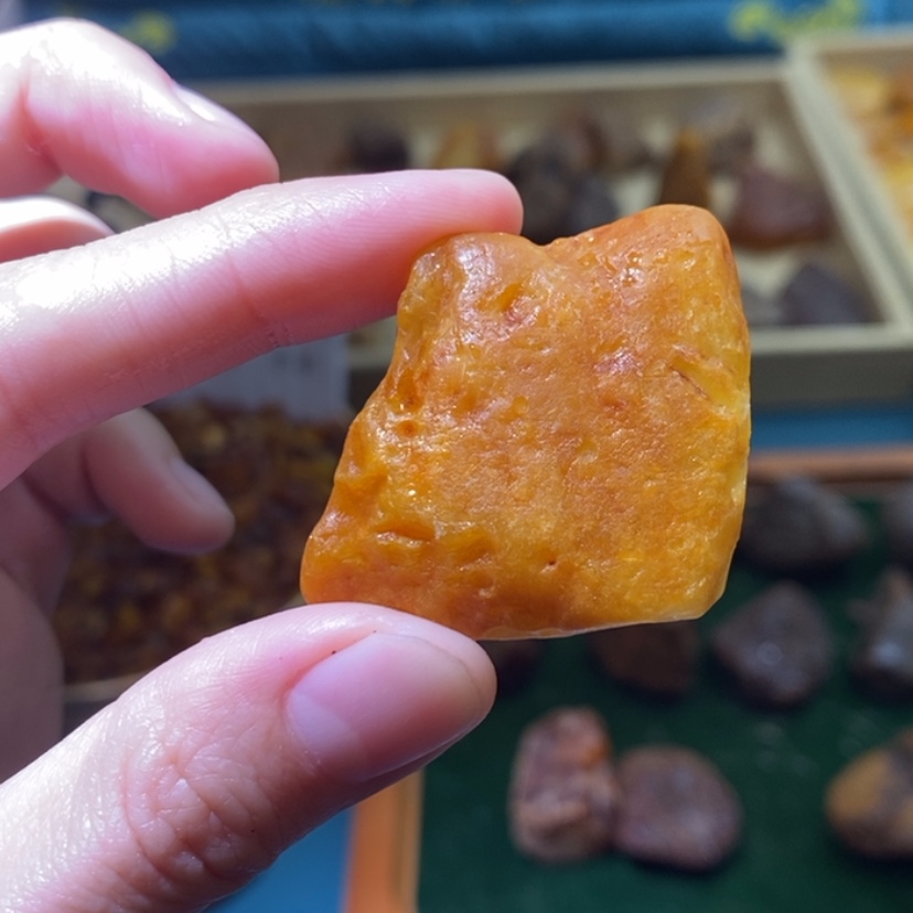 【闪购商品】琥珀珠宝奇石未镶嵌