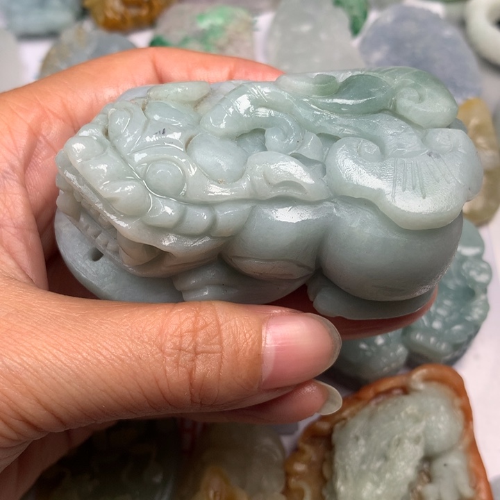 定制翡翠未镶嵌翡翠