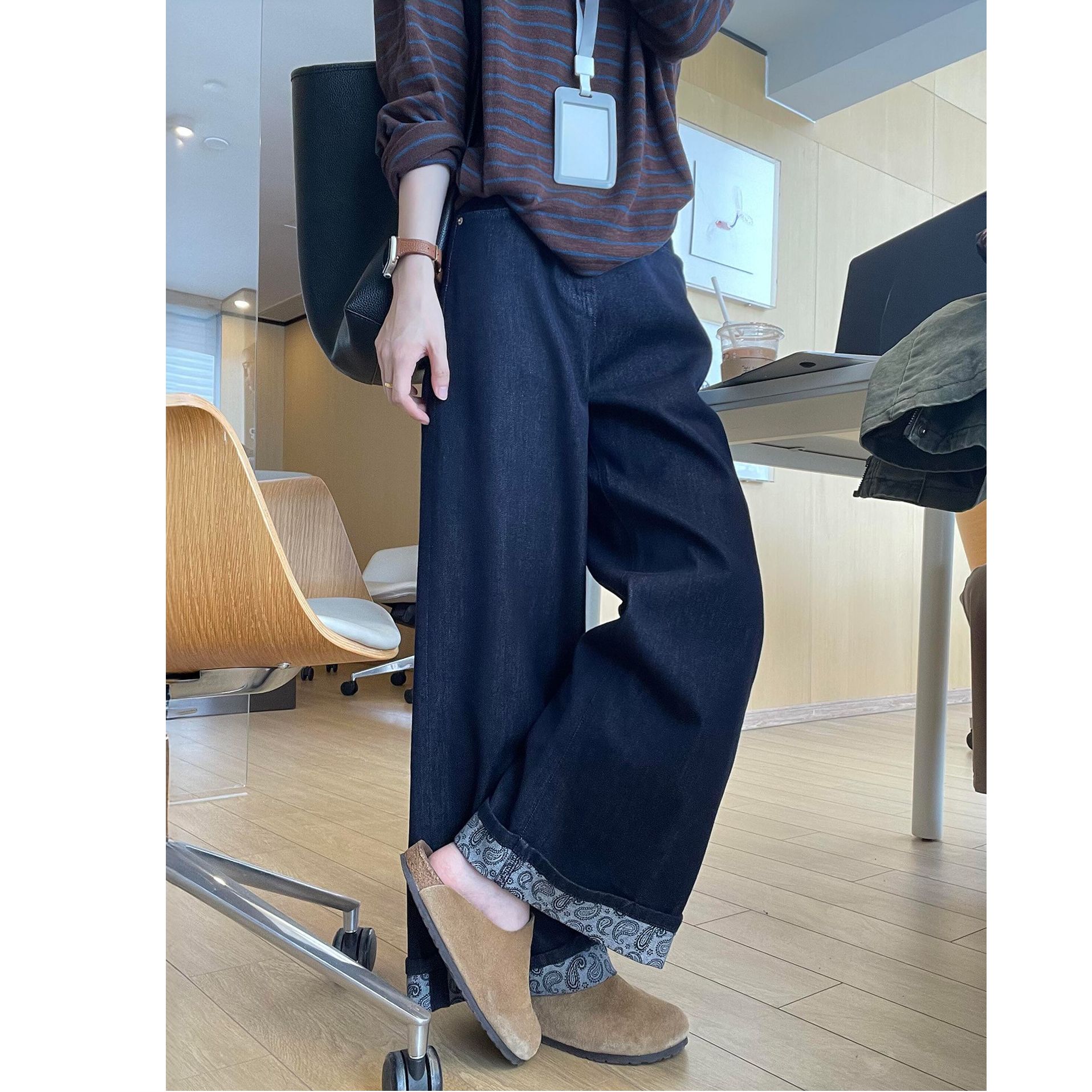 深蓝色翻边直筒牛仔裤女秋季新款高腰宽松显瘦设计感阔腿拖地长裤