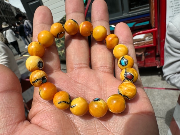 尼泊尔蜜蜡手串镶嵌纯银纯手工
