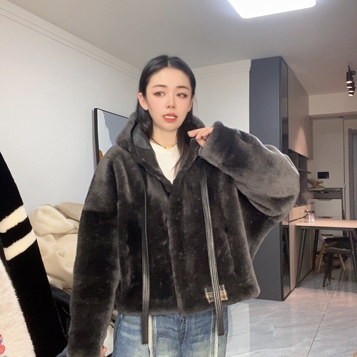 绵羊皮美丽奴皮毛一体M130、L140斤拍下备注尺码