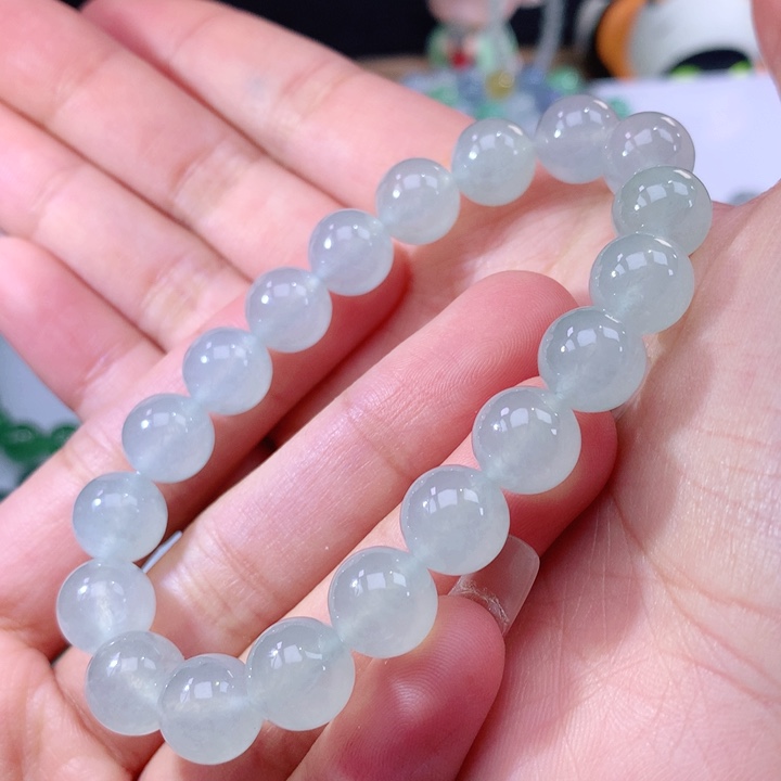 翡翠手链未镶嵌翡翠