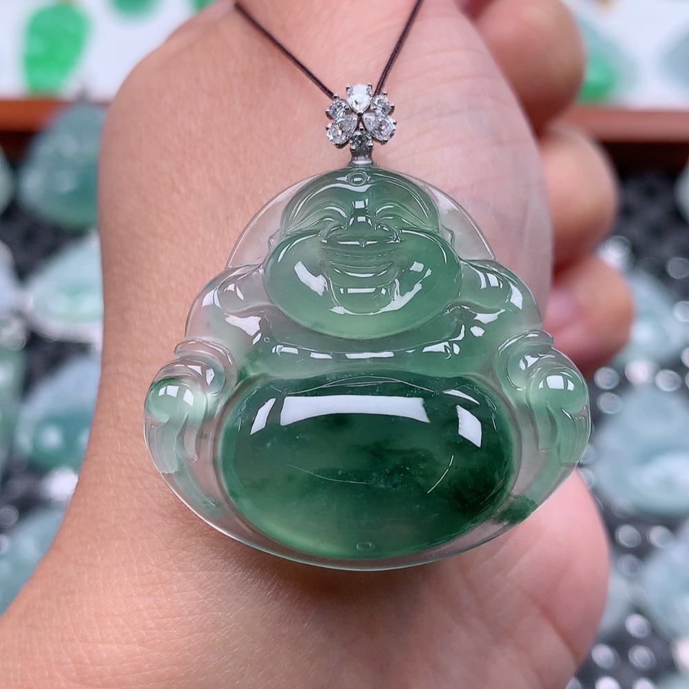 翡翠A货 18k金扣头冰润冰晴底飘花佛公吊坠 尺寸31.7×33.9×6.2