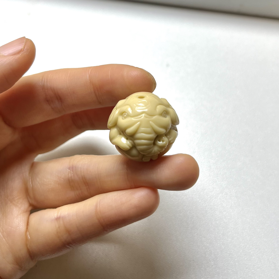 非金属木质手链 龙涎玉雕刻珠保健球手玩物锻炼盘玩送长辈