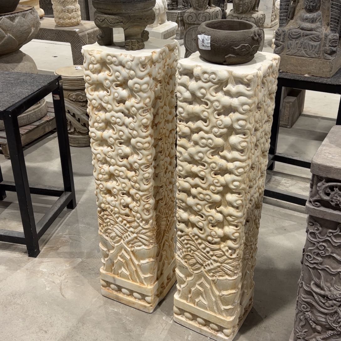 石头高1米 汉白玉祥云石柱一对 不包邮