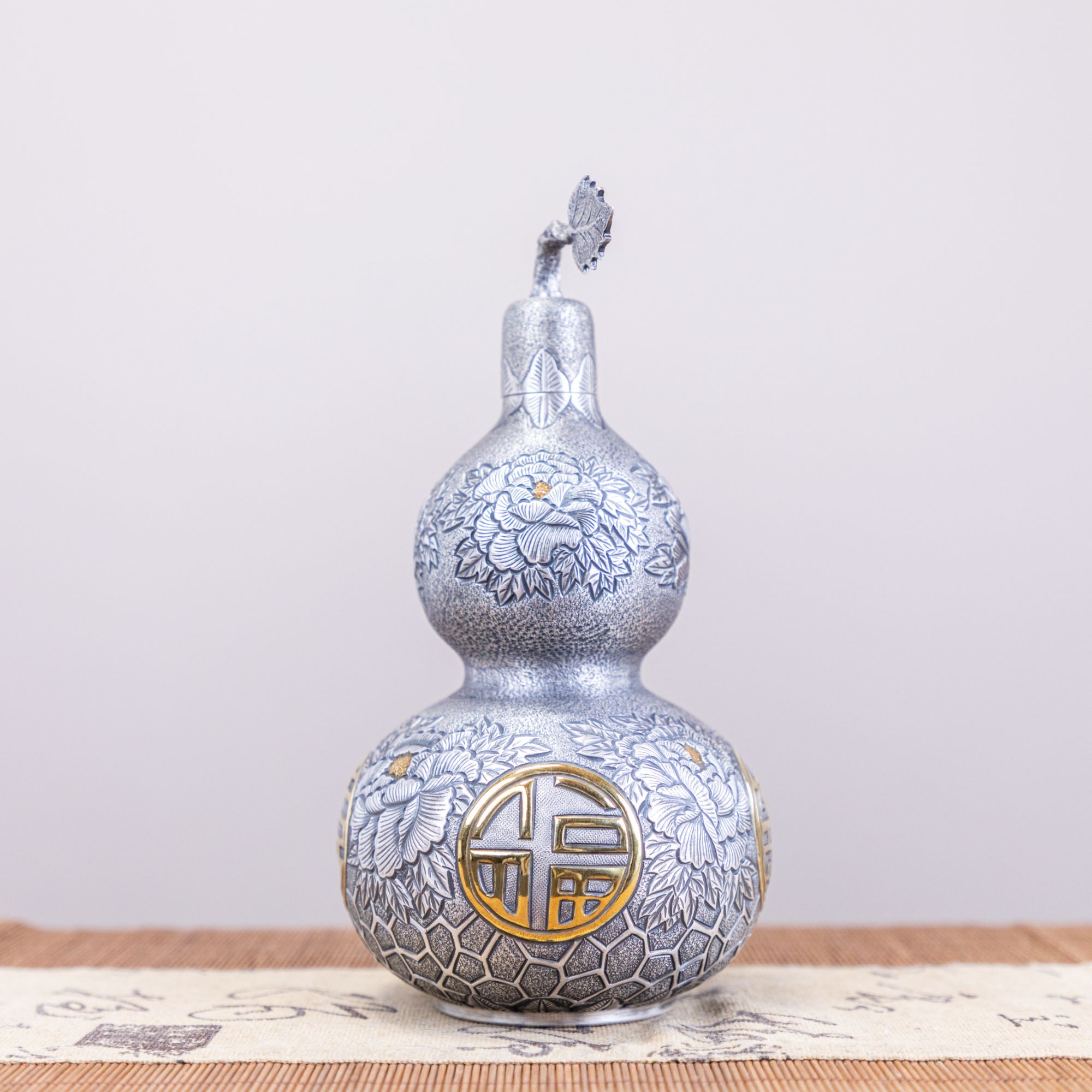 足银精工手工牡丹鏨刻熏色葫芦酒壶水壶茶壶创意简约复古风大容量
