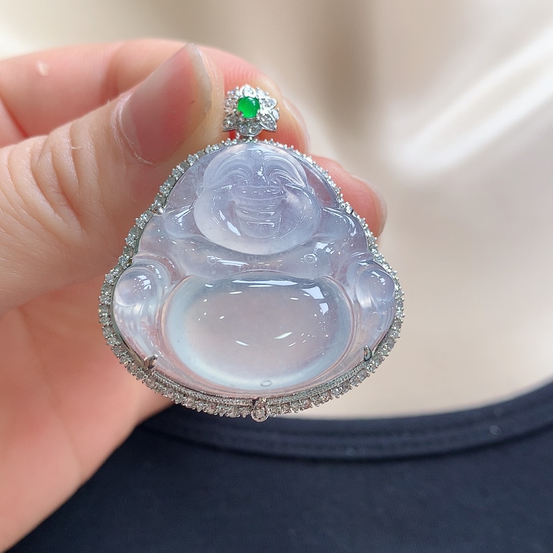 翡翠18K金镶嵌颈饰佛公