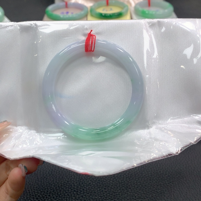 【闪购商品】翡翠手镯未镶嵌翡翠