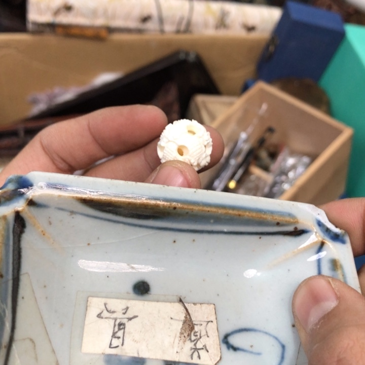 陶瓷孤品单件车里拍