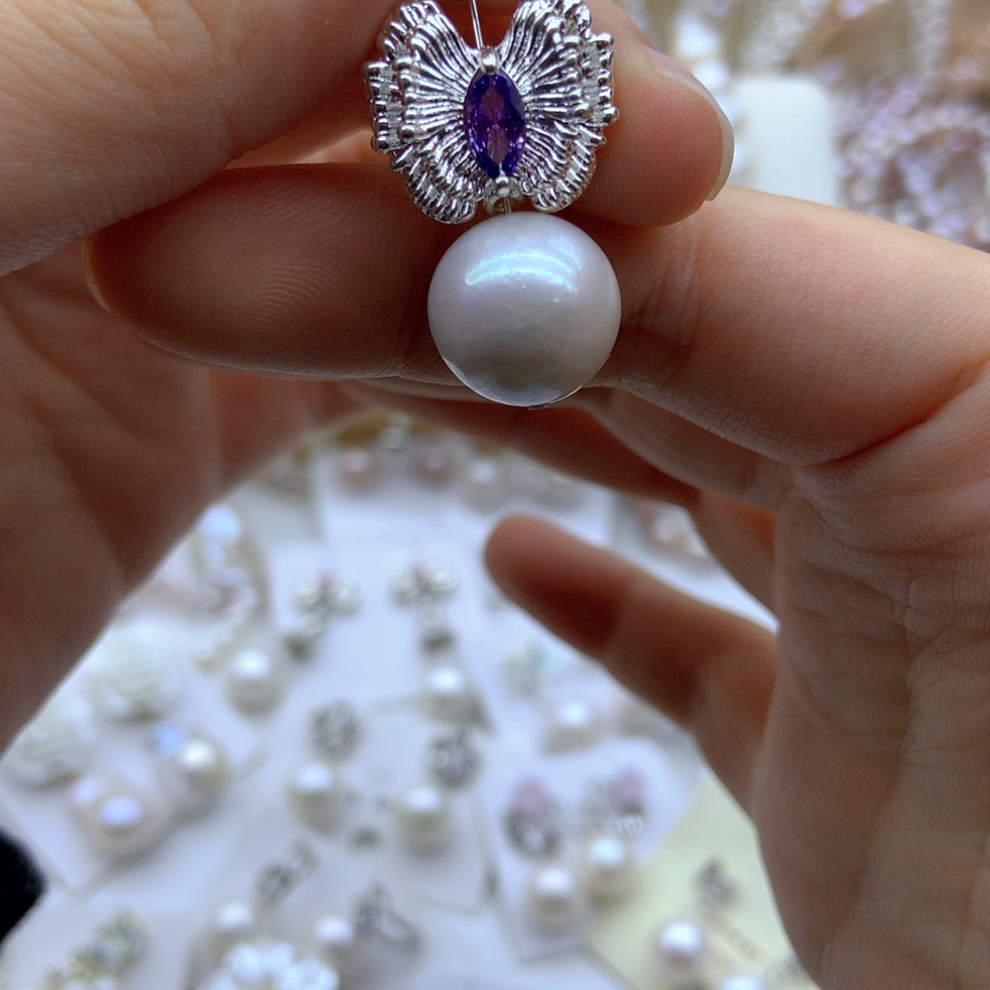 未镶嵌淡水珍珠耳饰