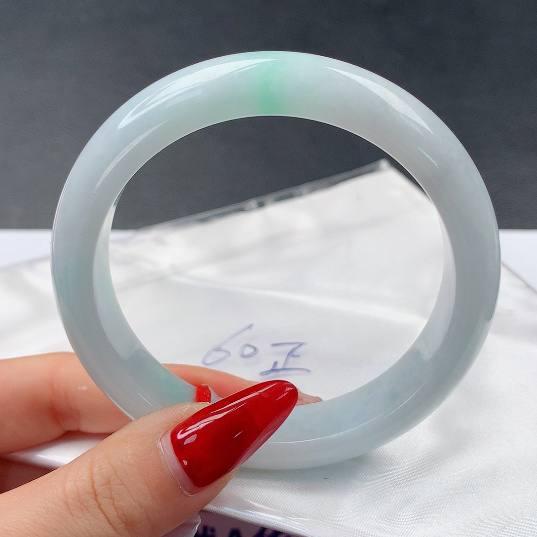 翡翠手镯未镶嵌58正60