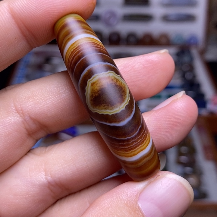 沐***✺玛瑙/玉髓未镶嵌颈饰