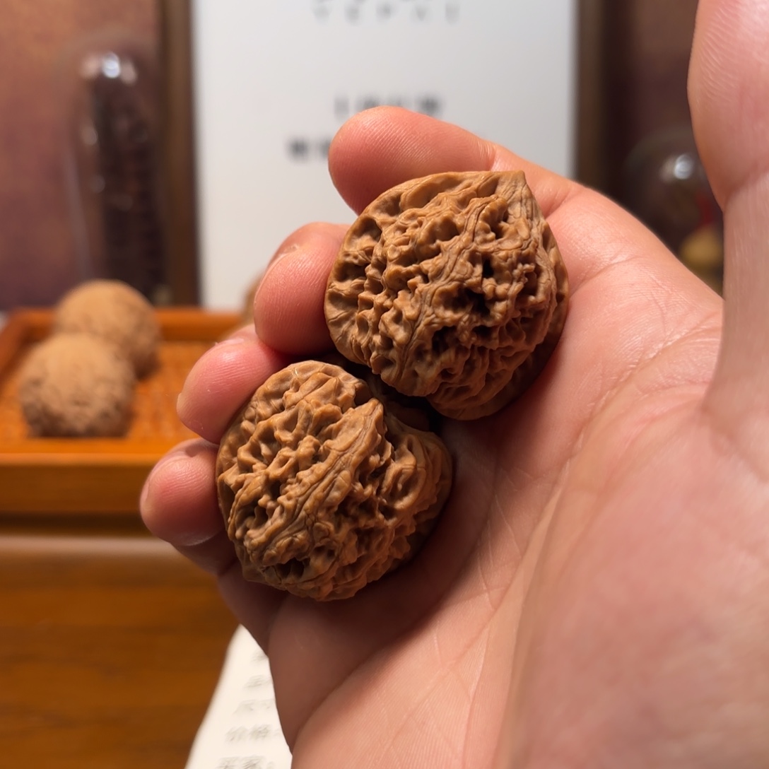 文玩核桃吊坠太行龙纹Q5814