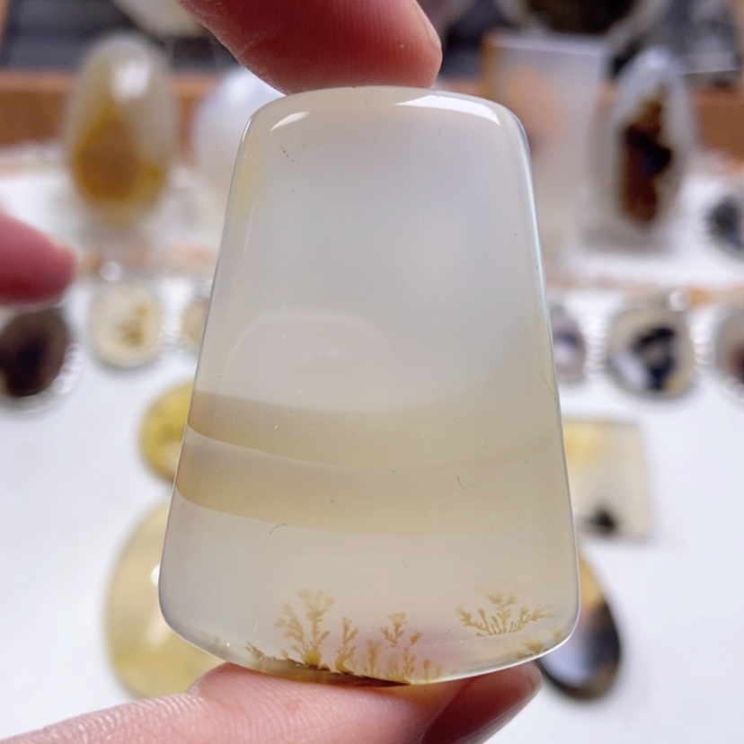 【闪购商品】玛瑙/玉髓颈饰未镶嵌