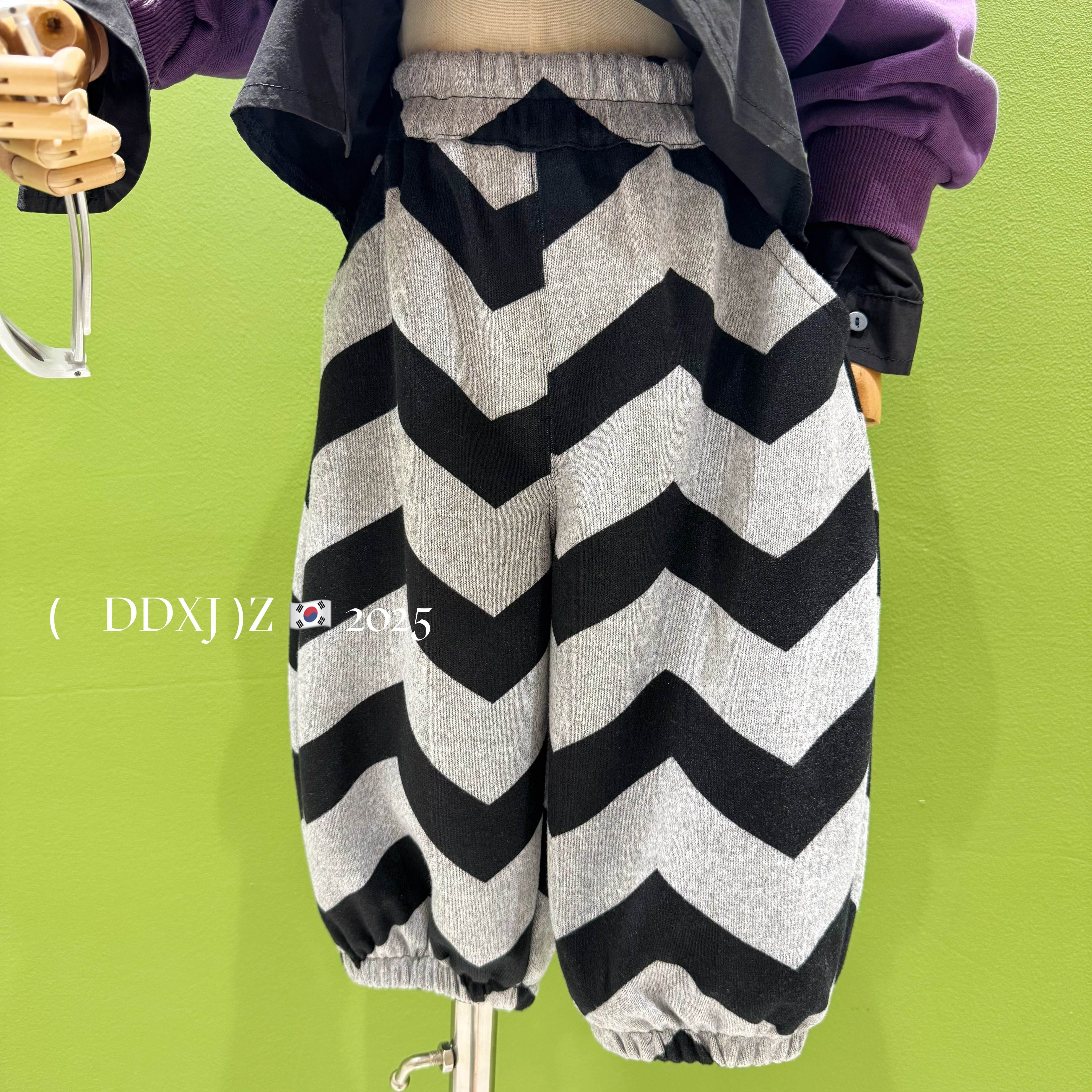 【W+韩系童装】秋款儿童韩版休闲 百搭波浪条纹针织长裤 KZ5067