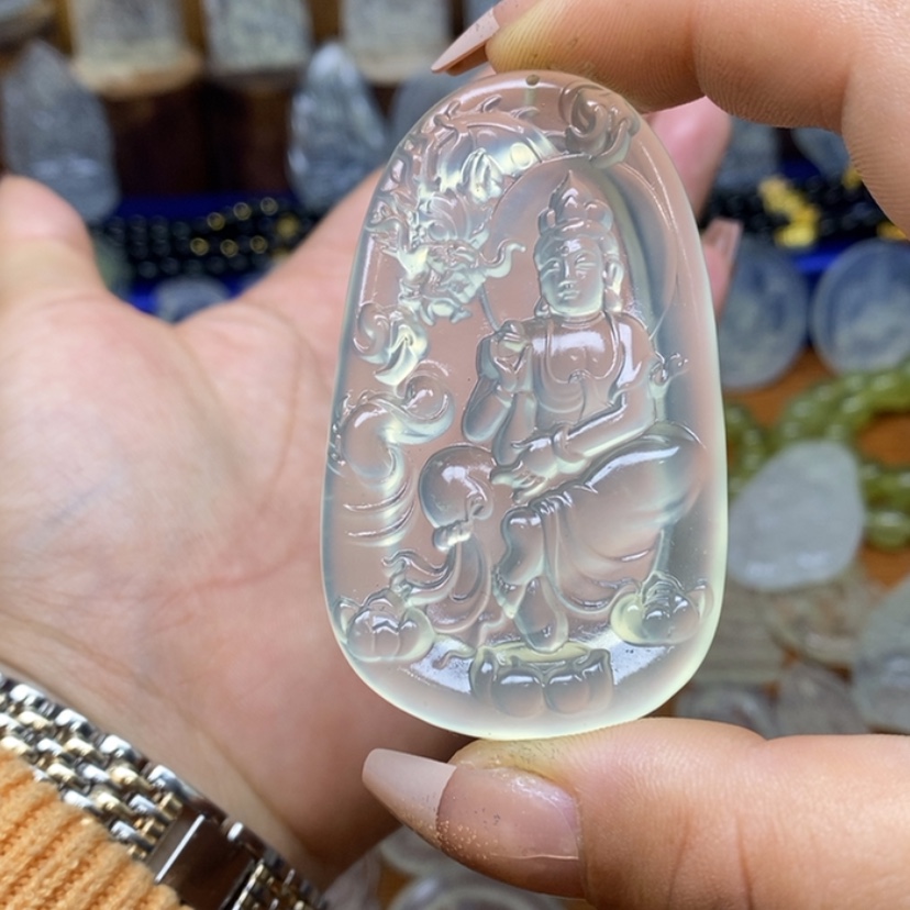 【闪购商品】蛇纹石玉颈饰未镶嵌