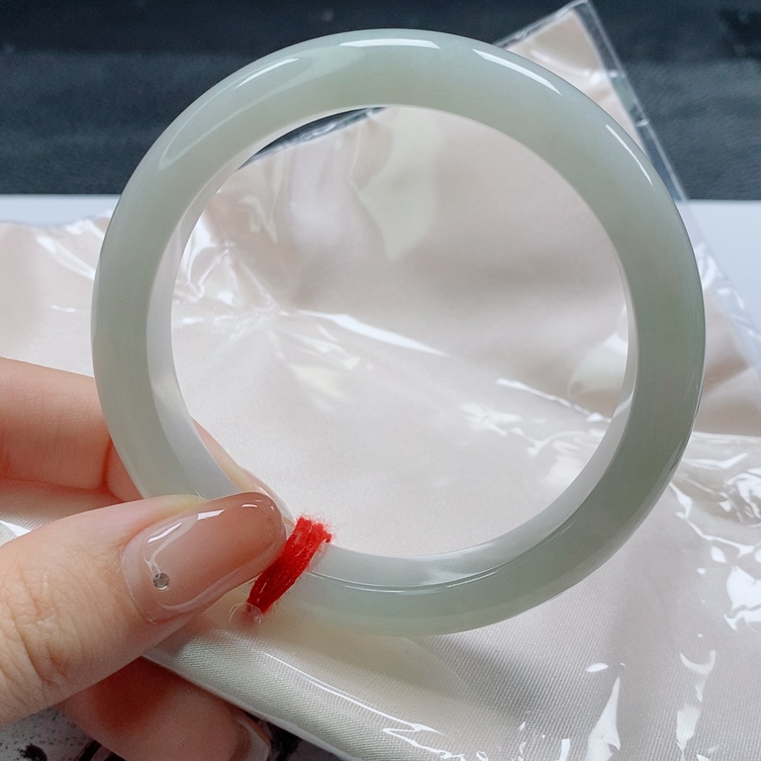 【闪购商品】未镶嵌手镯翡翠418号