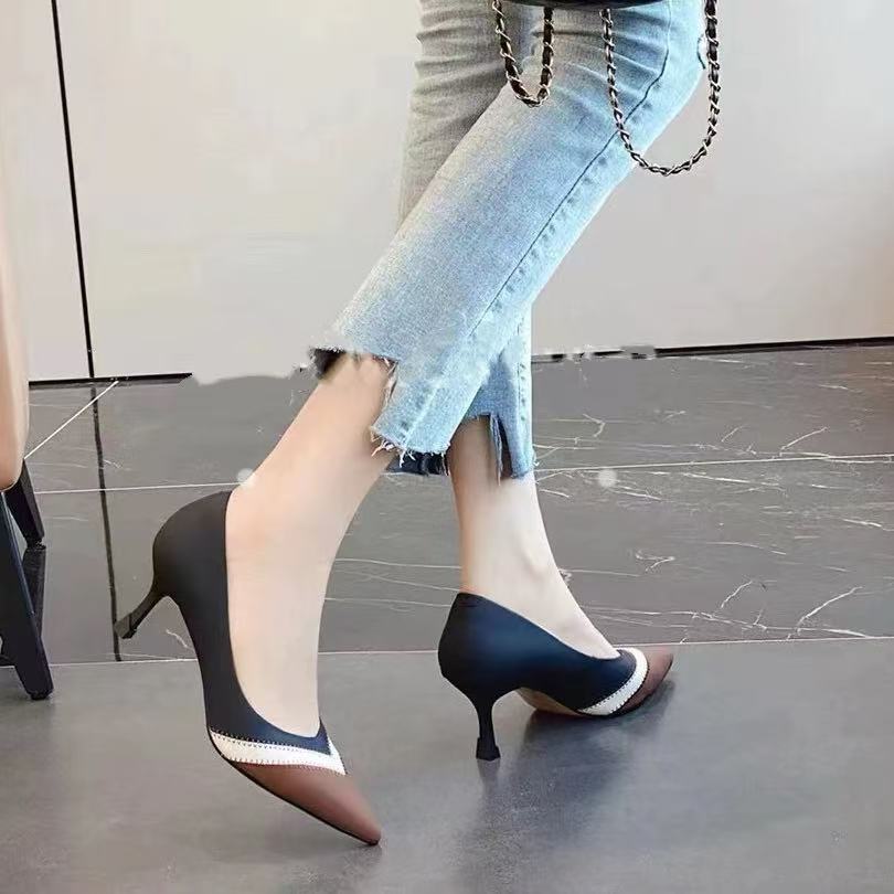 C4524 咖/黑 时尚尖头气质细高跟浅口女单鞋