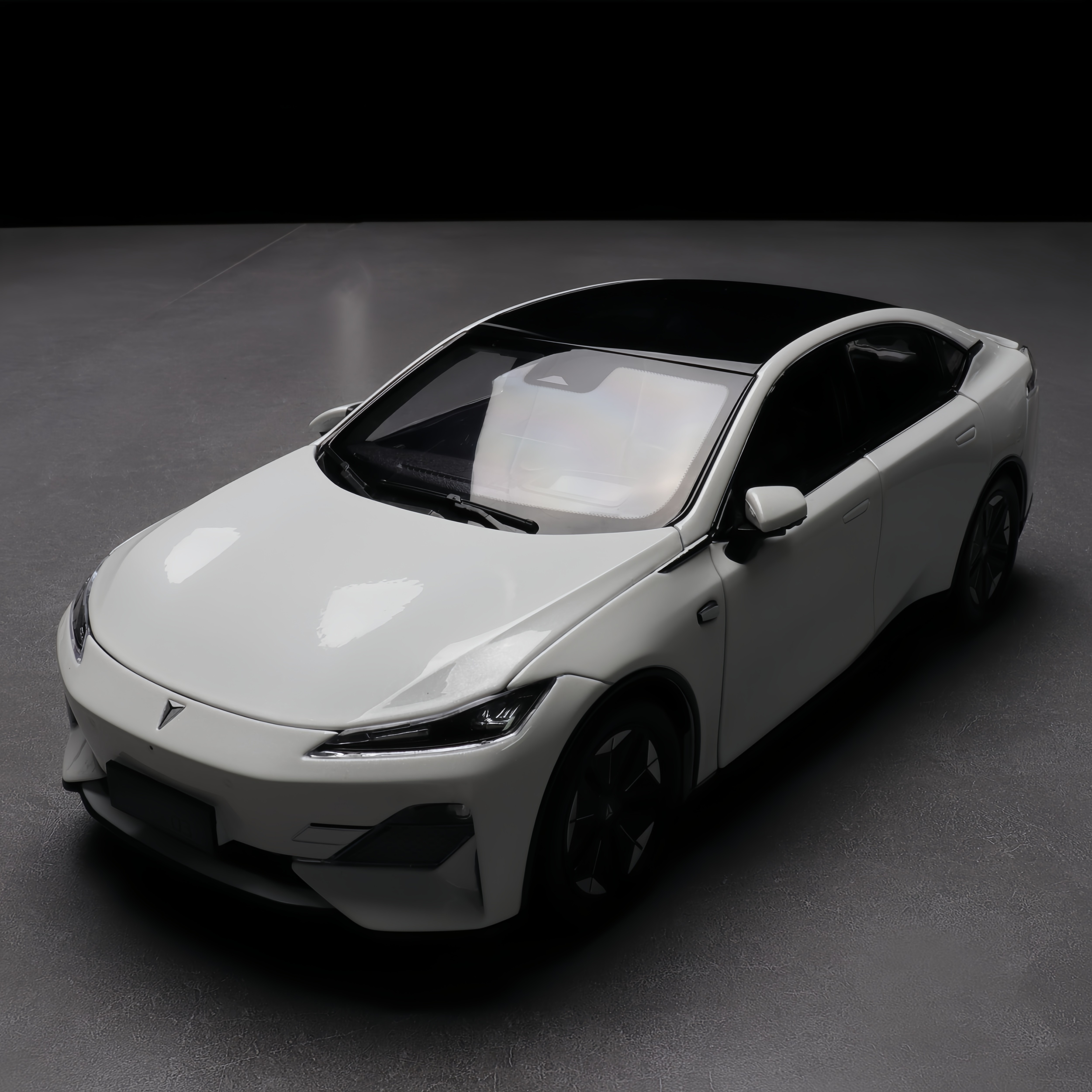 【长安深蓝03】1：18比例原厂合金汽车模型