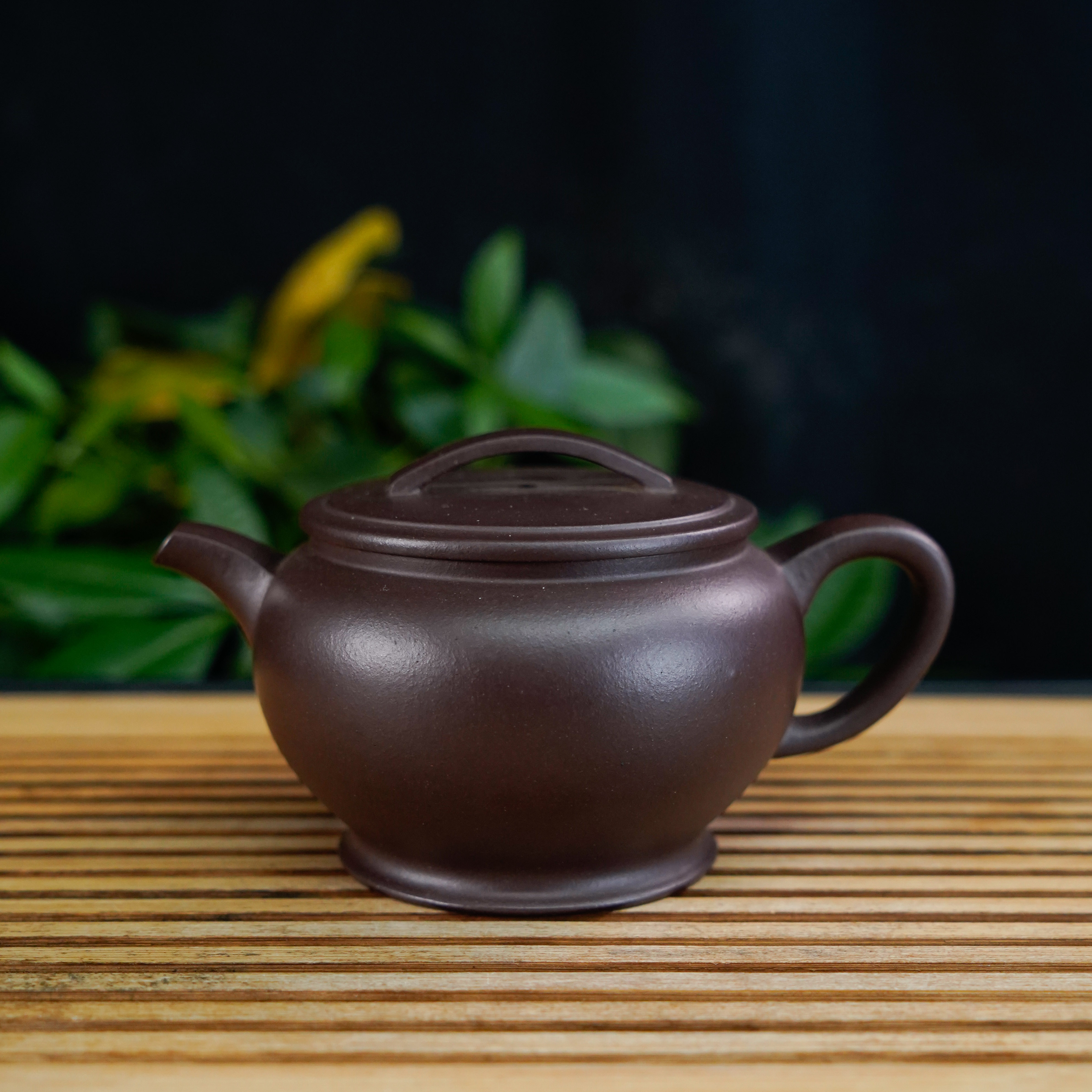 GSZS-6137  民间艺人  宜兴手工紫砂  瓦灯