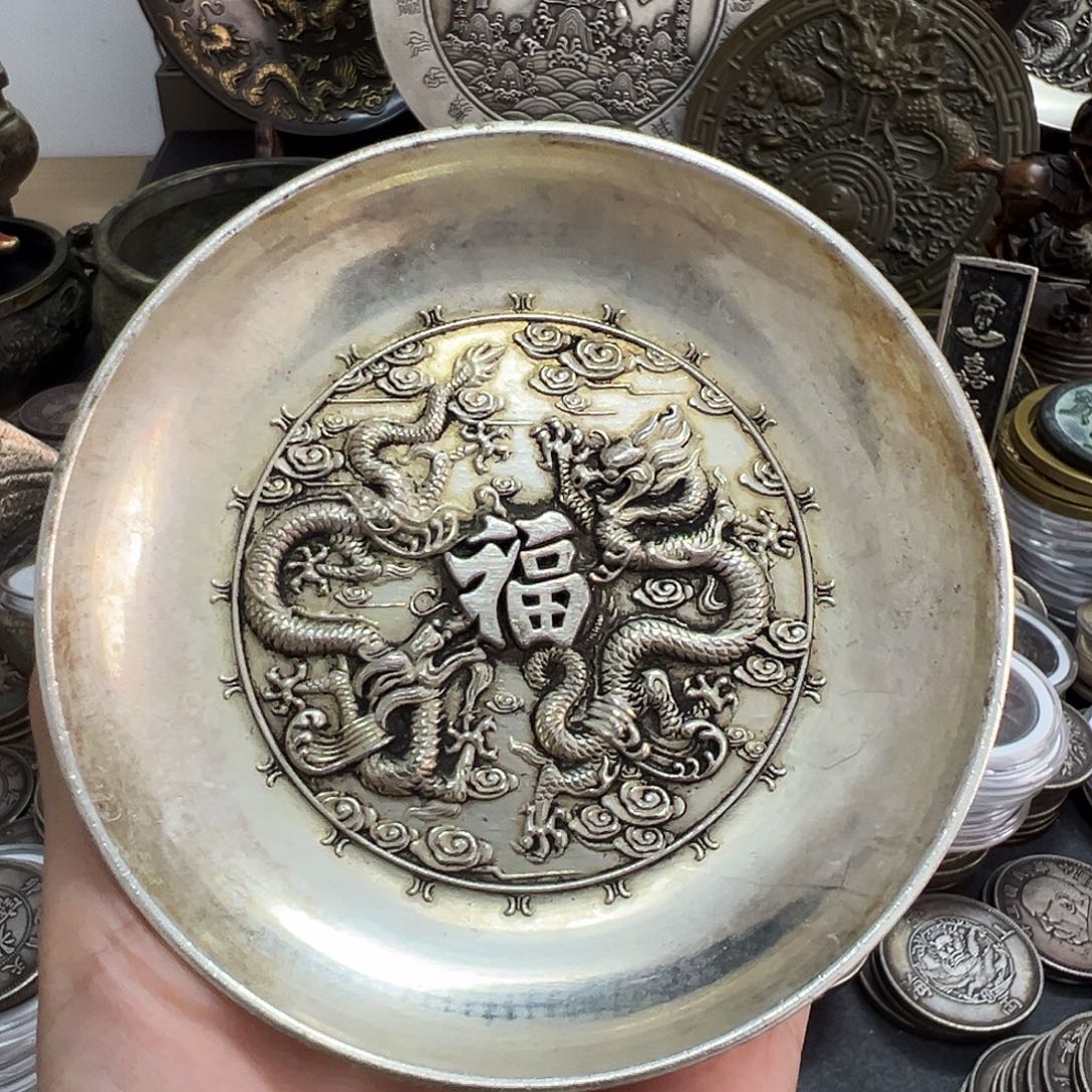 金属复古风格摆件