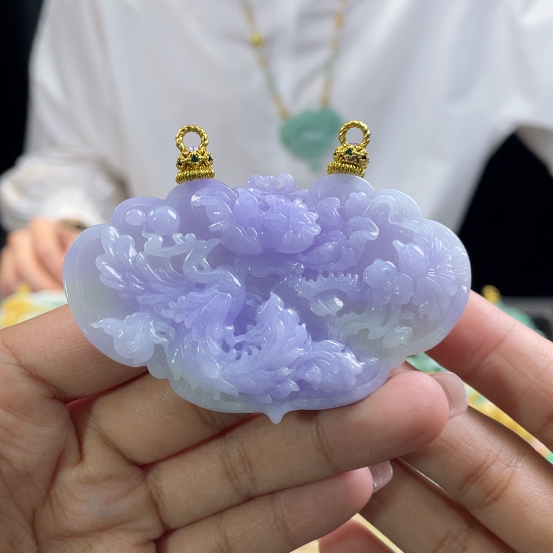 翡翠颈饰未镶嵌开**乐代编织