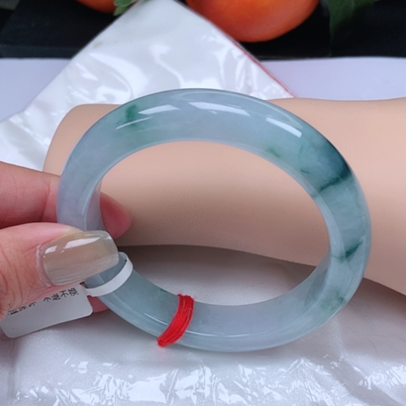 【闪购商品】翡翠手镯未镶嵌，