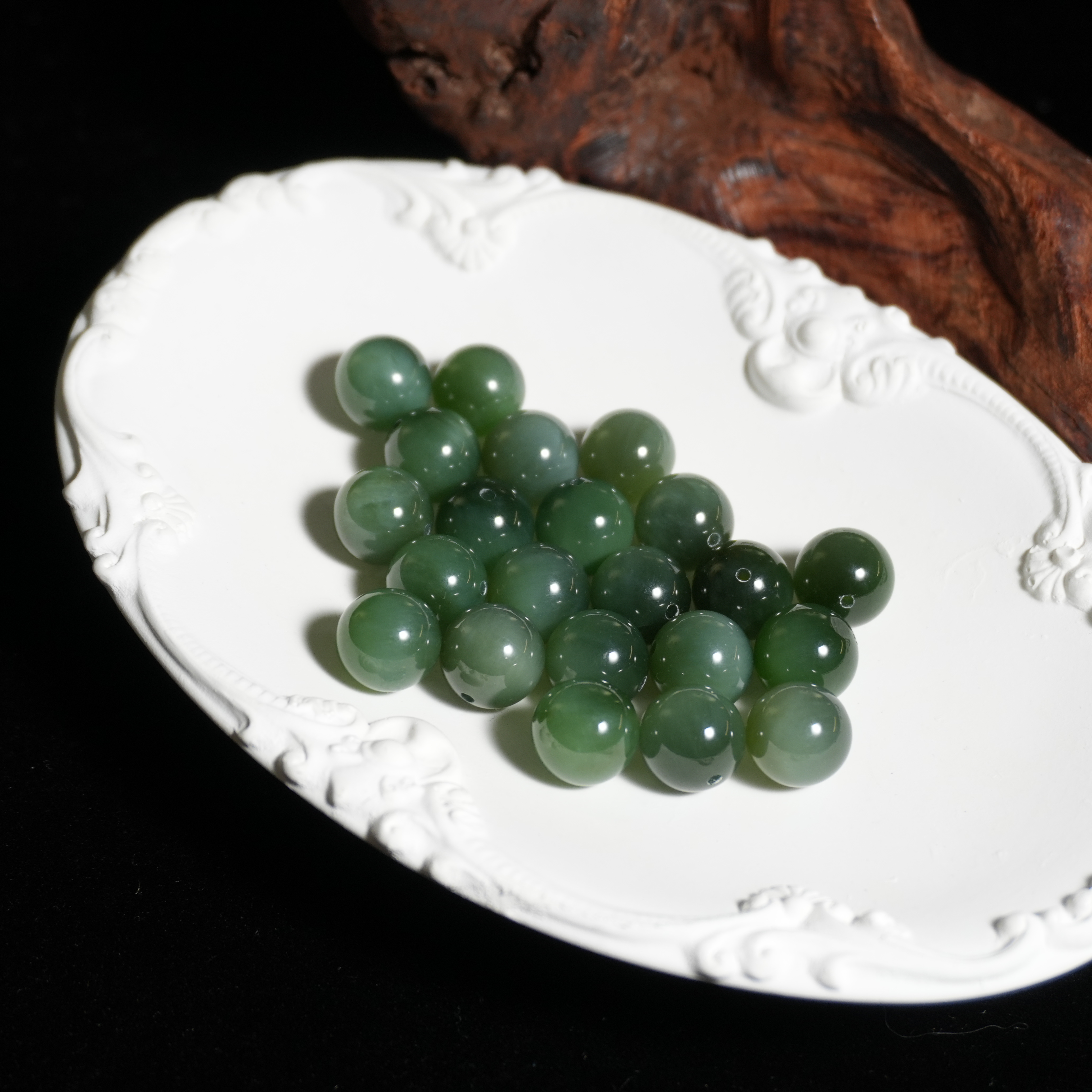 C1451 和田玉未镶嵌 黑猫碧玉单珠12m多样性发一