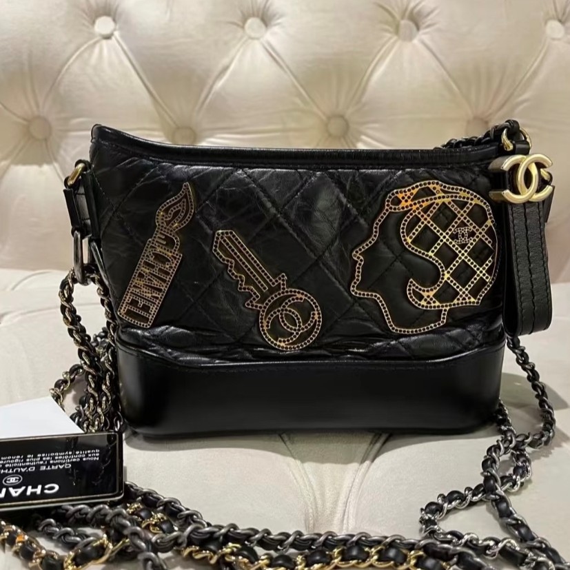 95新 Chanel/香奈儿 艾瑟尔中古/黑金徽章小号流浪单肩包/0640