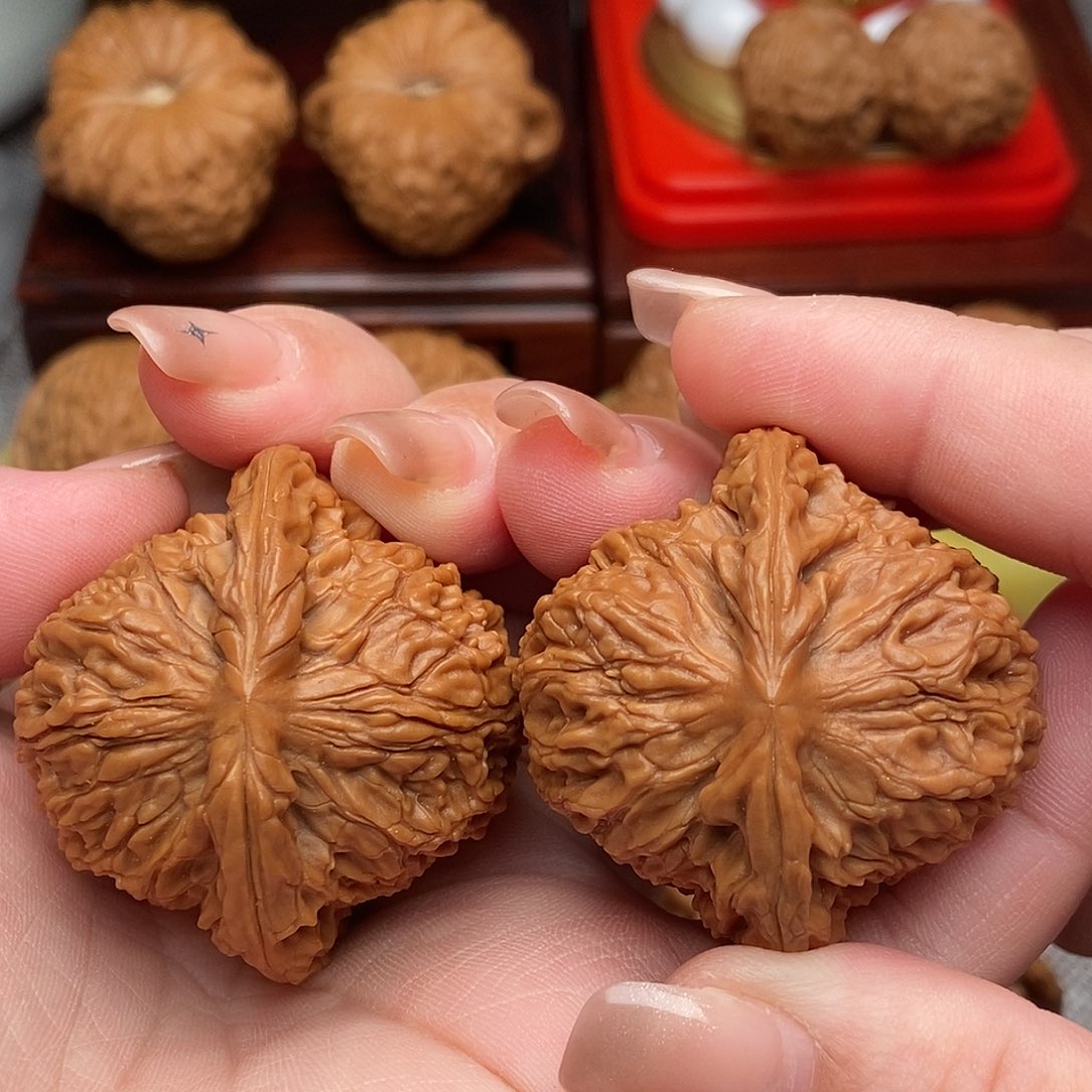 把件文玩核桃43.9全品绝配南疆