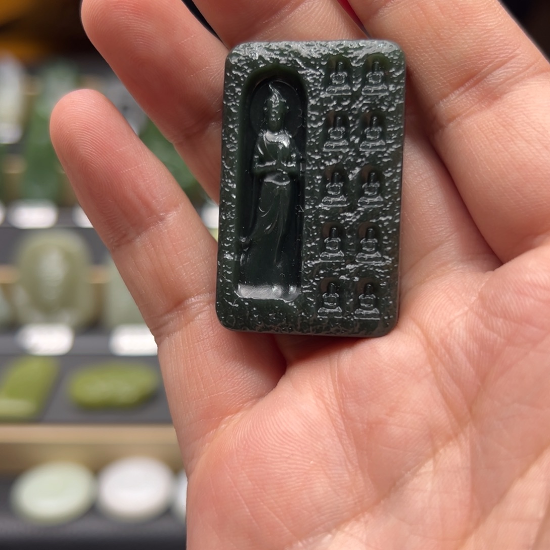 风***月和田玉未镶嵌挂件