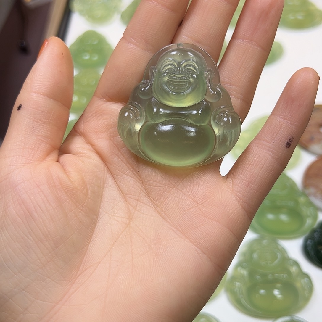 悲***汤蛇纹石玉未镶嵌吊坠