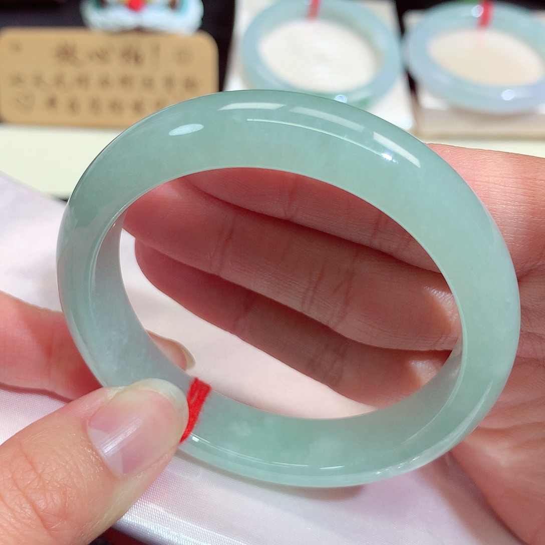 翡翠未镶嵌手镯1245